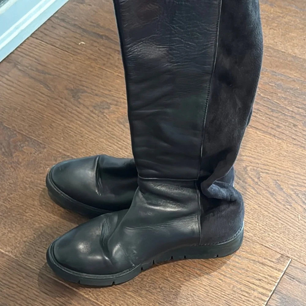 La canadienne Black Leather and Suede Knee-High Boots Size 37
